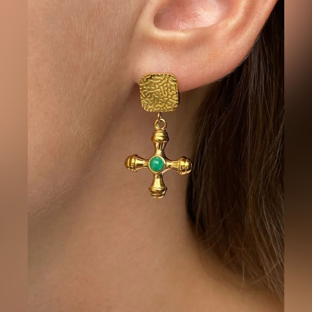Italian vintage  cross earrings #824